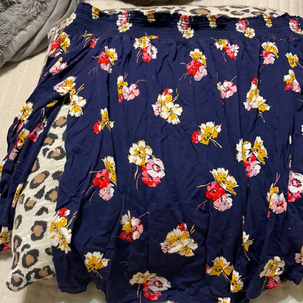 Old navy strapless/off the shoulder